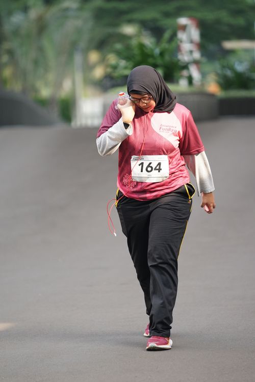Race photo from Assurance Fun Run 2024