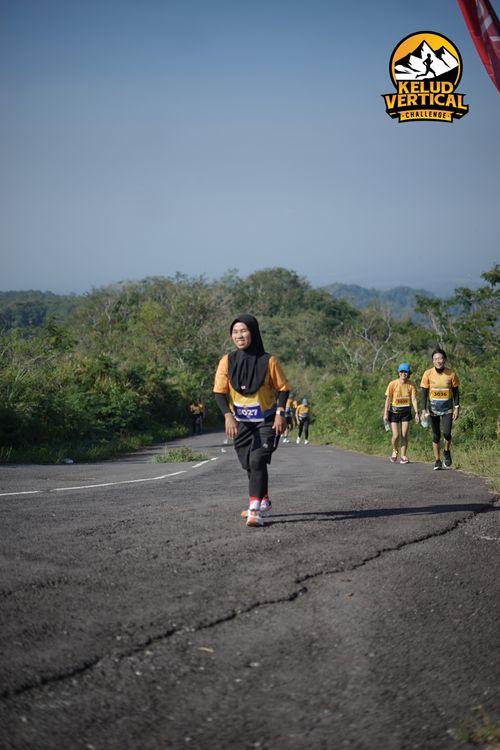 Race photo from Kelud Vertical Challenge 2024