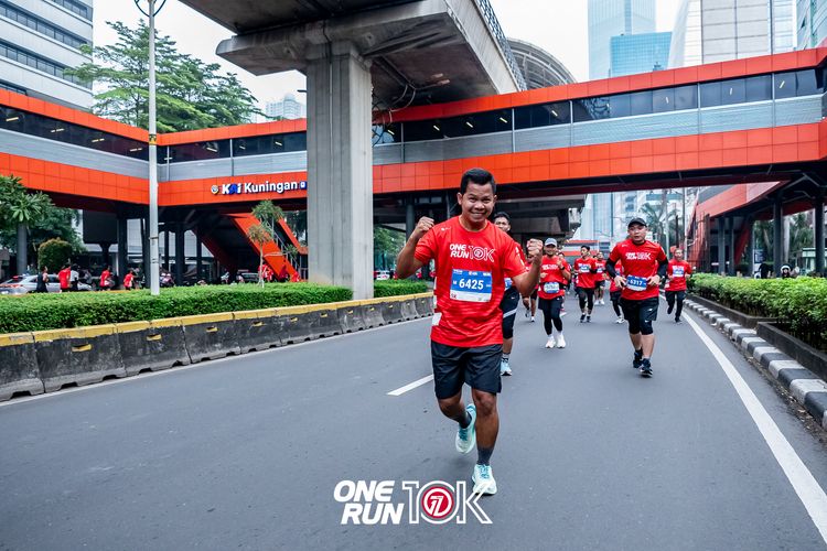 Race photo from ONE RUN 10K 2025