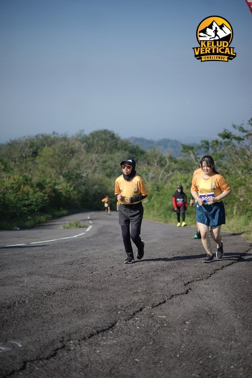 Race photo from Kelud Vertical Challenge 2024