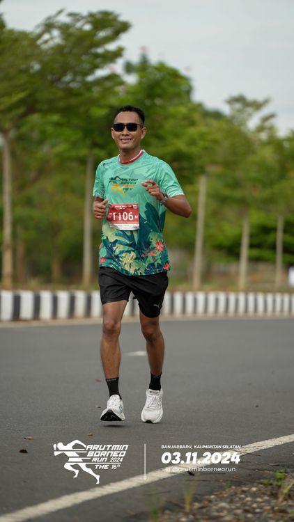 Race photo from Arutmin Borneo Run 2024