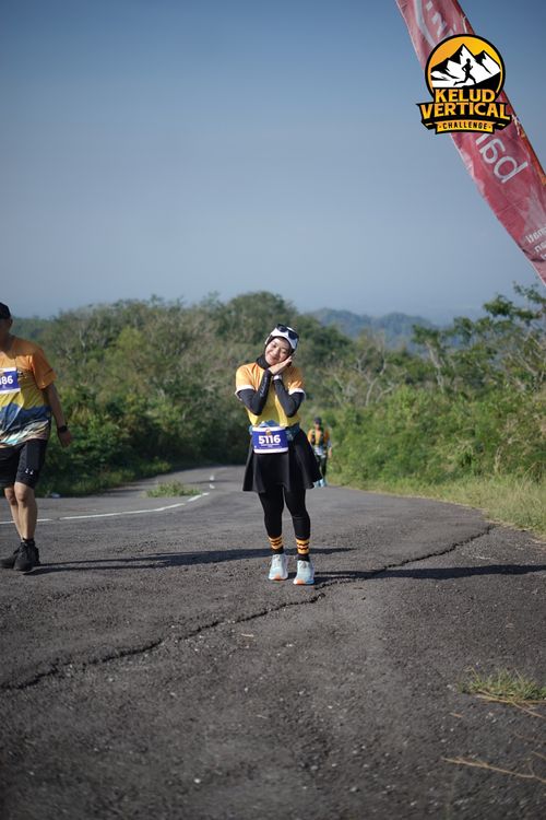 Race photo from Kelud Vertical Challenge 2024