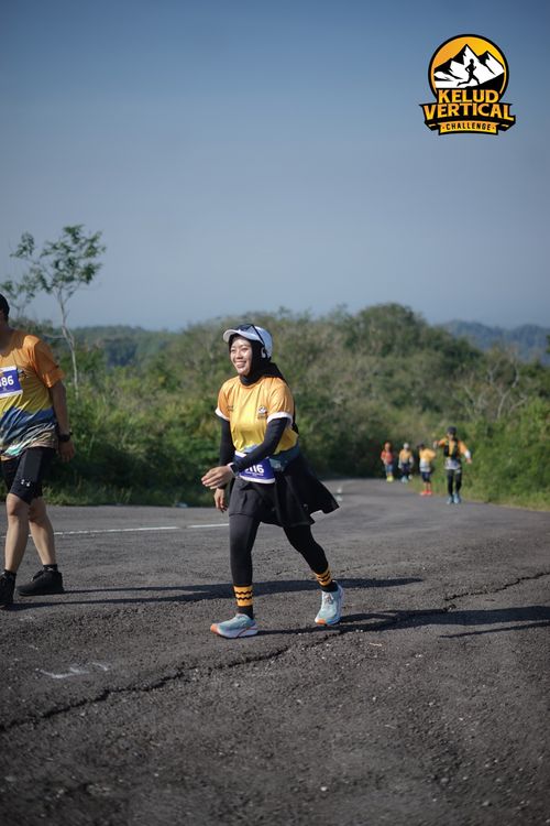 Race photo from Kelud Vertical Challenge 2024