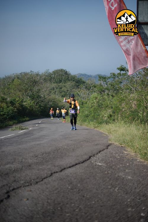 Race photo from Kelud Vertical Challenge 2024