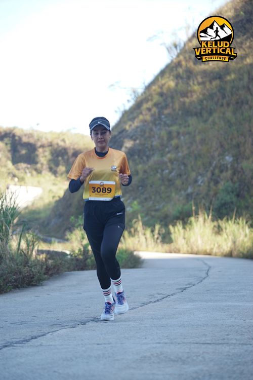 Race photo from Kelud Vertical Challenge 2024