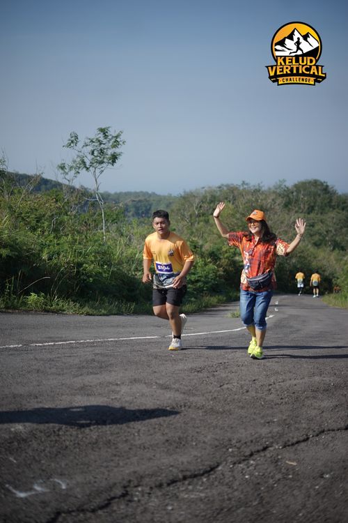 Race photo from Kelud Vertical Challenge 2024