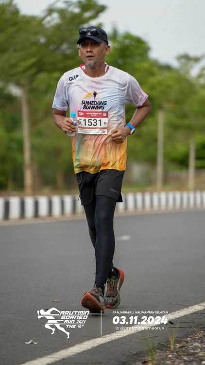 Race photo from Arutmin Borneo Run 2024