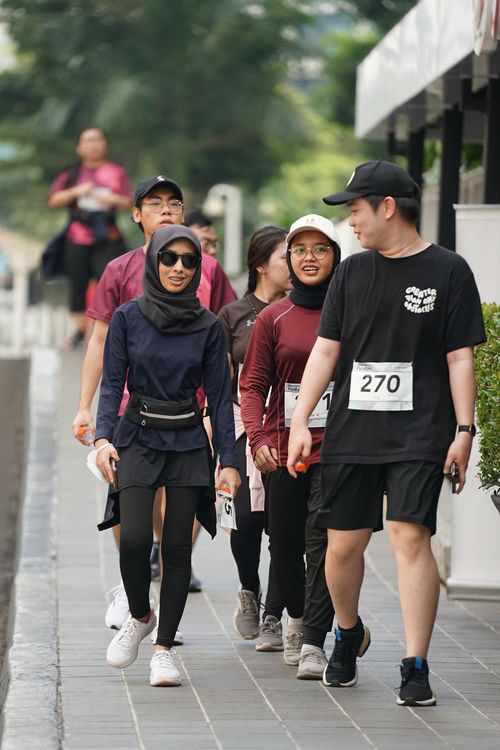 Race photo from Assurance Fun Run 2024