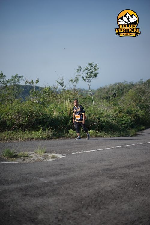 Race photo from Kelud Vertical Challenge 2024