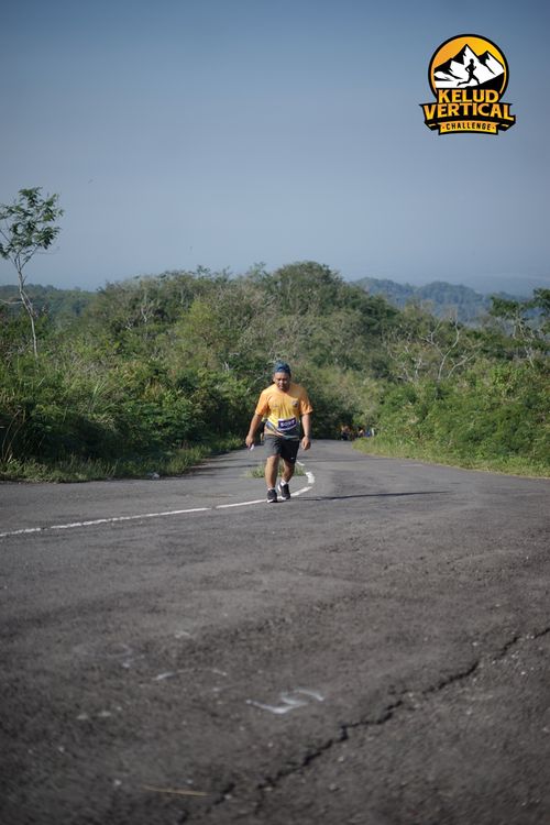 Race photo from Kelud Vertical Challenge 2024
