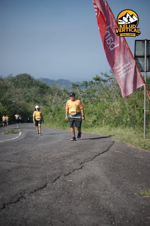 Race photo from Kelud Vertical Challenge 2024