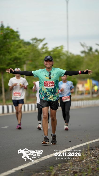 Race photo from Arutmin Borneo Run 2024