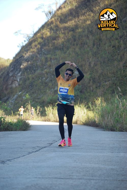Race photo from Kelud Vertical Challenge 2024