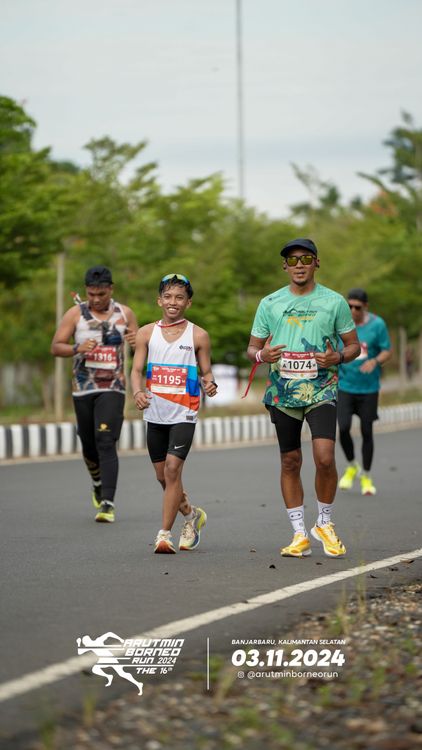 Race photo from Arutmin Borneo Run 2024