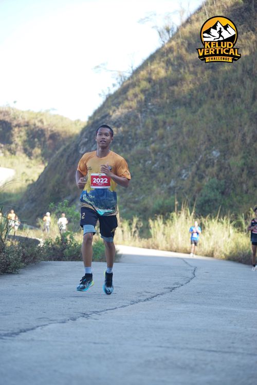 Race photo from Kelud Vertical Challenge 2024