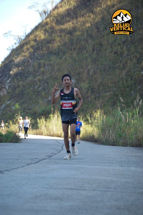 Race photo from Kelud Vertical Challenge 2024