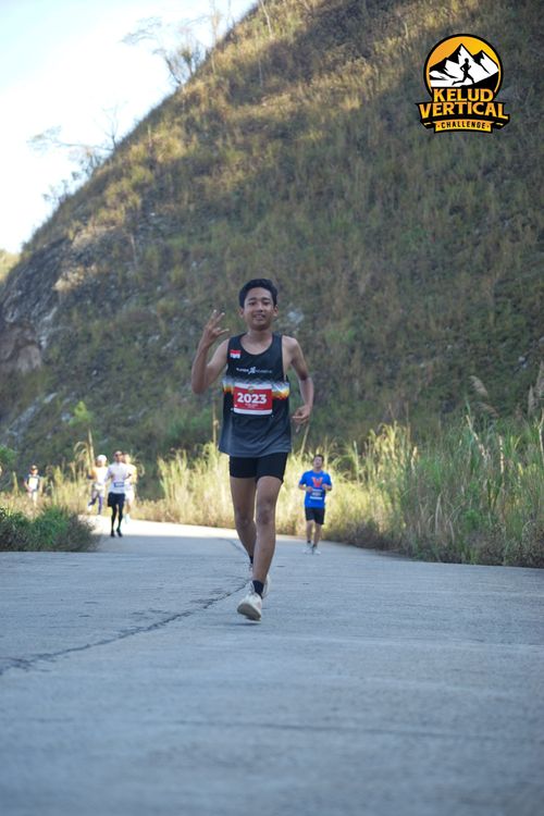 Race photo from Kelud Vertical Challenge 2024