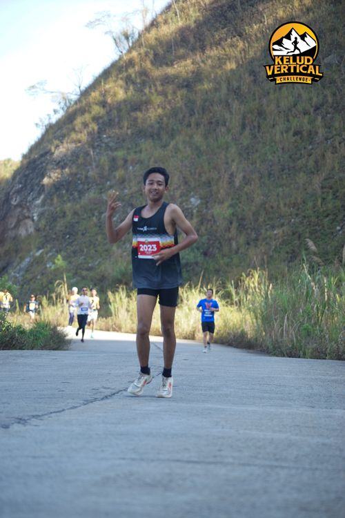 Race photo from Kelud Vertical Challenge 2024