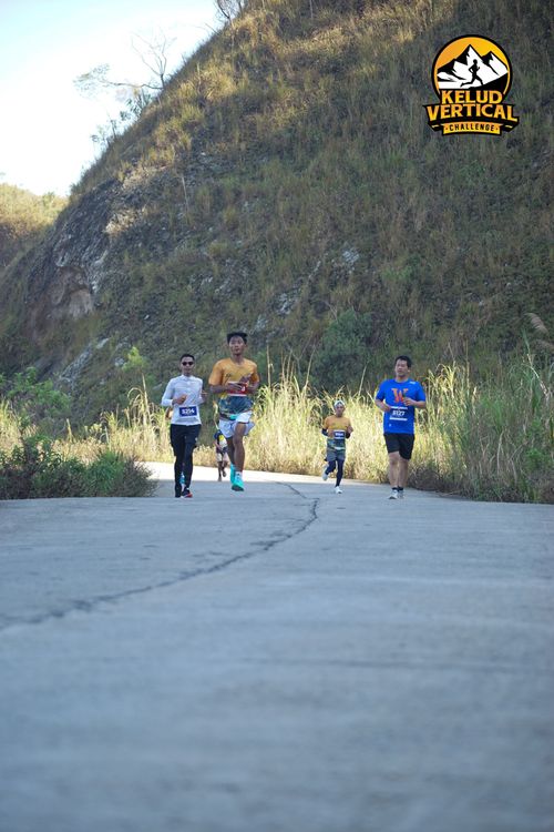 Race photo from Kelud Vertical Challenge 2024