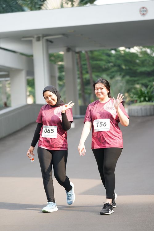 Race photo from Assurance Fun Run 2024