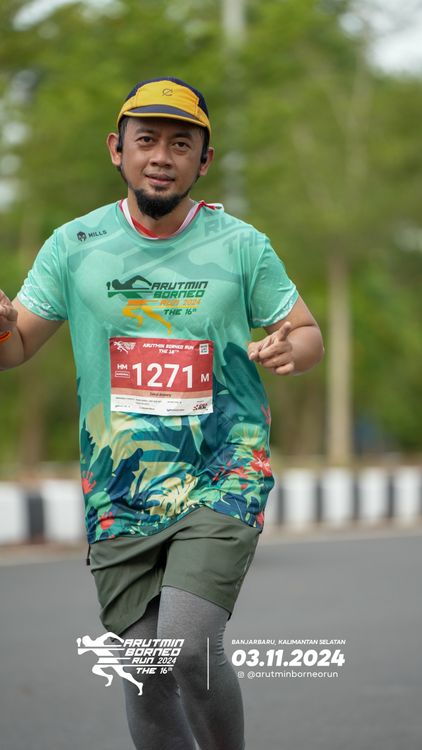 Race photo from Arutmin Borneo Run 2024