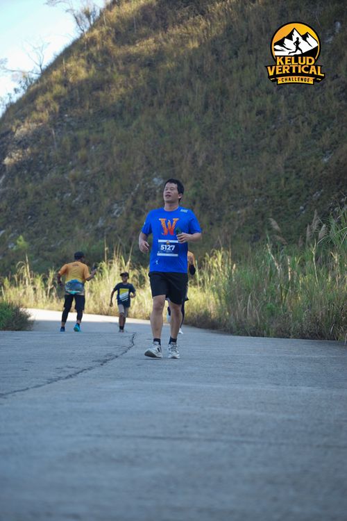 Race photo from Kelud Vertical Challenge 2024