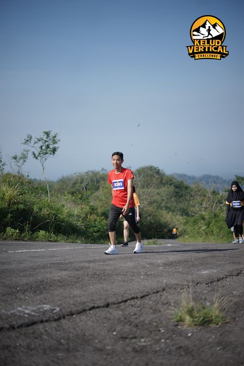 Race photo from Kelud Vertical Challenge 2024