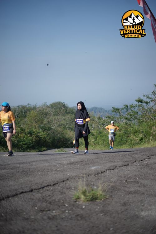 Race photo from Kelud Vertical Challenge 2024