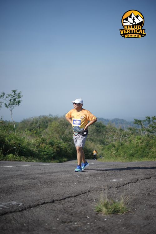 Race photo from Kelud Vertical Challenge 2024