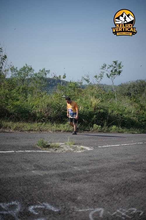 Race photo from Kelud Vertical Challenge 2024