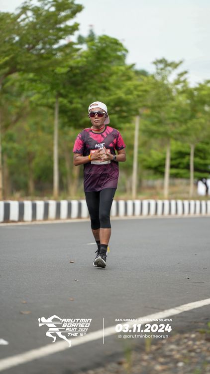 Race photo from Arutmin Borneo Run 2024
