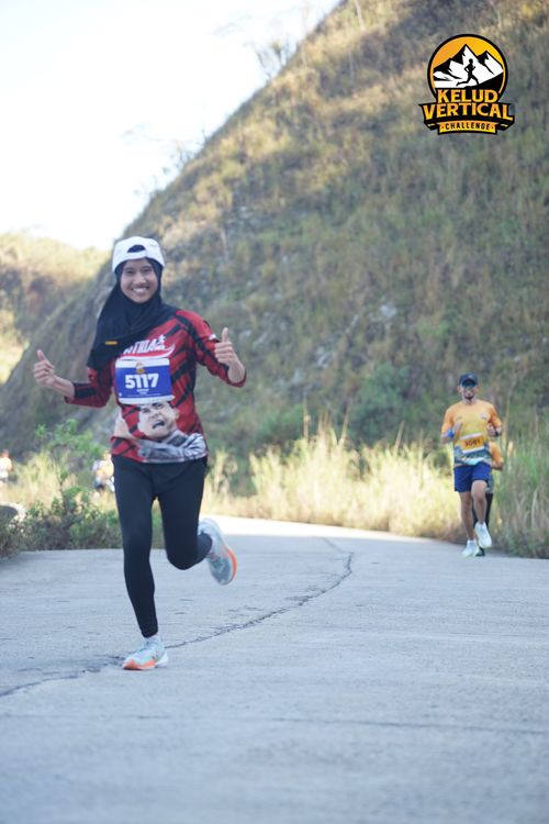 Race photo from Kelud Vertical Challenge 2024