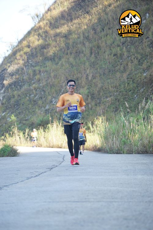 Race photo from Kelud Vertical Challenge 2024