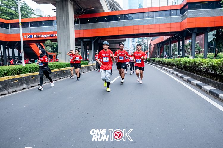 Race photo from ONE RUN 10K 2025
