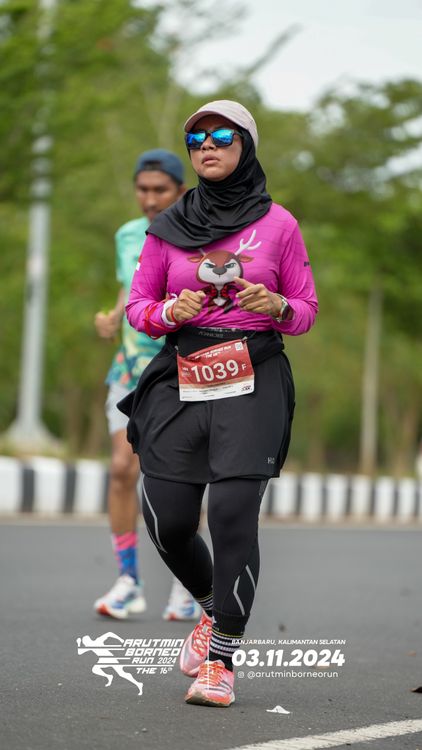 Race photo from Arutmin Borneo Run 2024