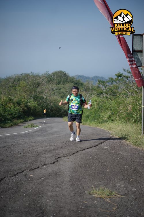 Race photo from Kelud Vertical Challenge 2024