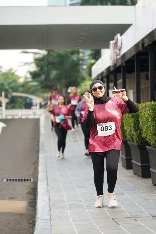 Race photo from Assurance Fun Run 2024