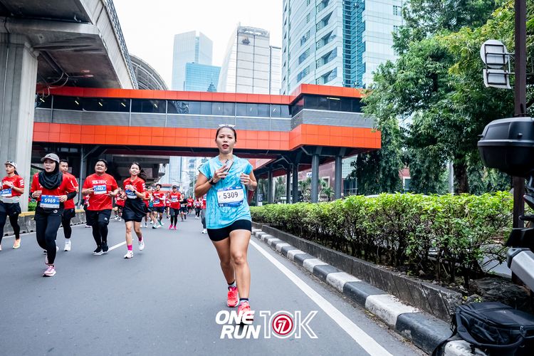 Race photo from ONE RUN 10K 2025