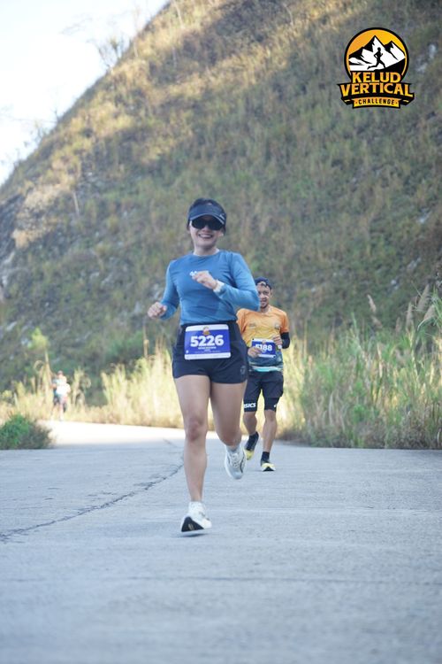 Race photo from Kelud Vertical Challenge 2024