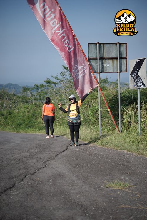 Race photo from Kelud Vertical Challenge 2024