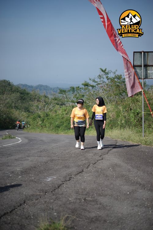 Race photo from Kelud Vertical Challenge 2024
