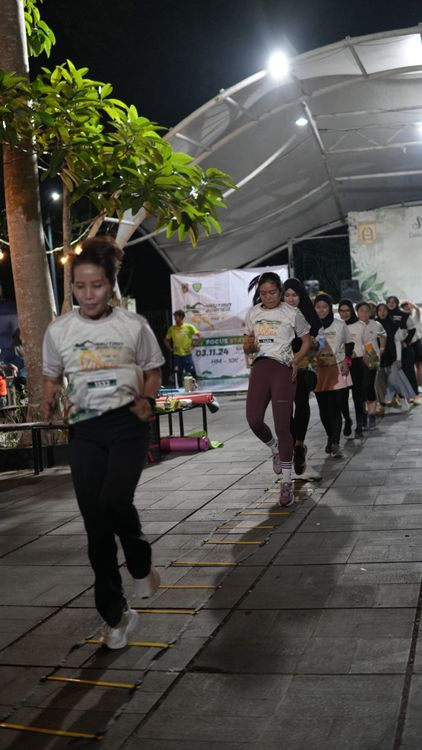 Race photo from ISC - Arutmin Borneo Run 
