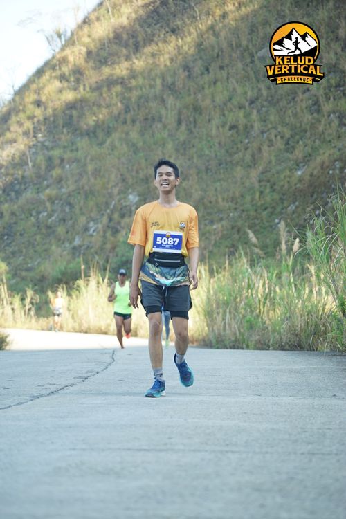 Race photo from Kelud Vertical Challenge 2024