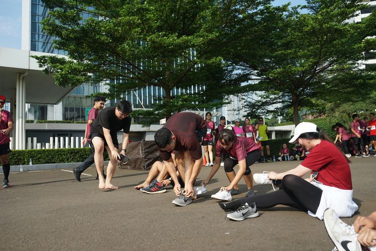 Race photo from Assurance Fun Run 2024
