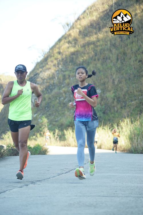 Race photo from Kelud Vertical Challenge 2024