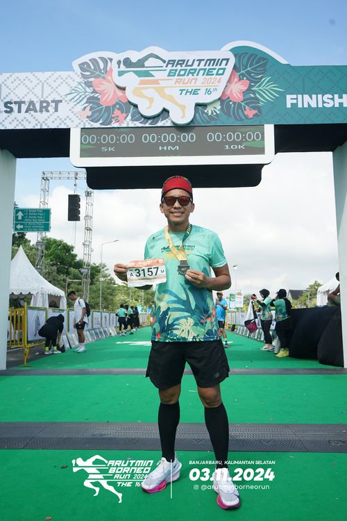 Race photo from Arutmin Borneo Run 2024