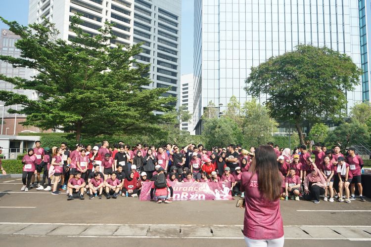 Race photo from Assurance Fun Run 2024