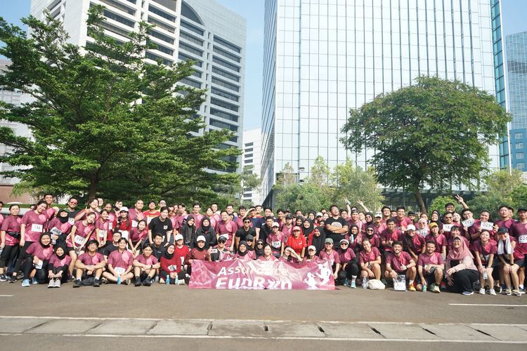 Race photo from Assurance Fun Run 2024