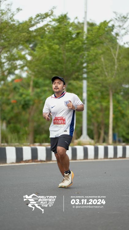 Race photo from Arutmin Borneo Run 2024