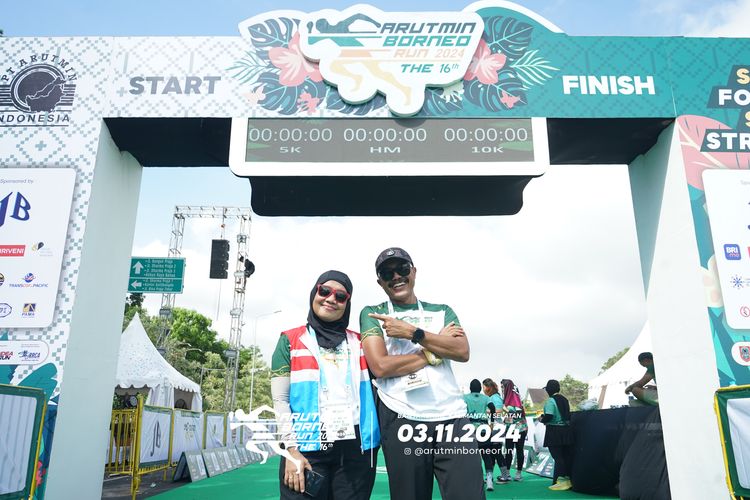 Race photo from Arutmin Borneo Run 2024